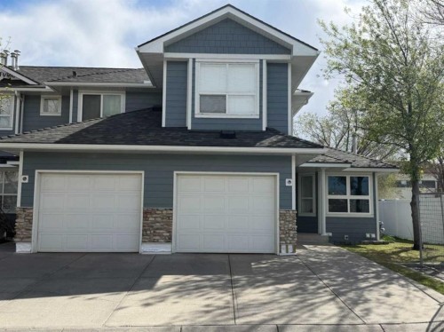 126 Harvest Gold Place Ne, Calgary, AB - Outdoor