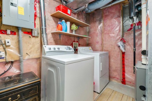 126 Harvest Gold Place Ne, Calgary, AB - Indoor Photo Showing Laundry Room