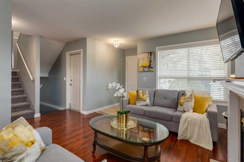 126 Harvest Gold Place Ne, Calgary, AB - Indoor Photo Showing Living Room