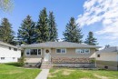 304 Blackthorn Road Nw, Calgary, AB  - Outdoor 