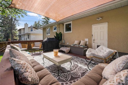 304 Blackthorn Road Nw, Calgary, AB - Outdoor With Deck Patio Veranda With Exterior