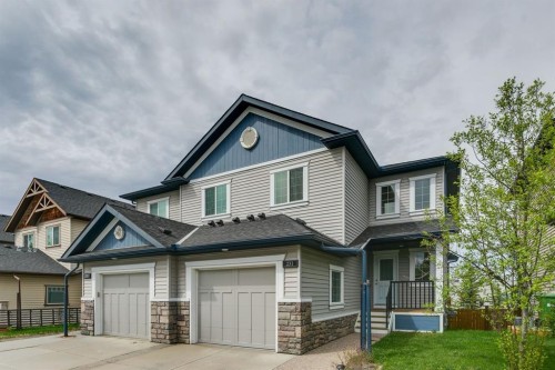 231 Kingsbridge Road SE Airdrie, AB T4A 0M4