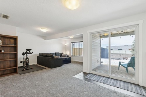 231 Kingsbridge Road Se, Airdrie, AB - Indoor