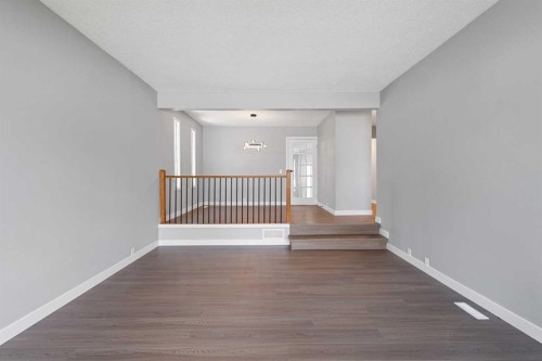 5876 Dalcastle Drive Nw, Calgary, AB 