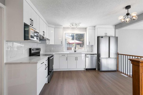 5876 Dalcastle Drive Nw, Calgary, AB 