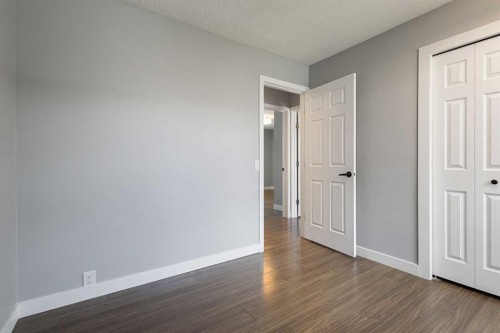 5876 Dalcastle Drive Nw, Calgary, AB 