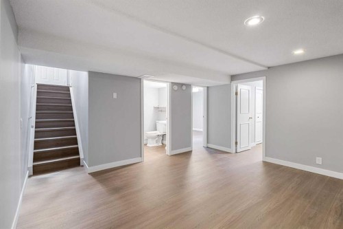 5876 Dalcastle Drive Nw, Calgary, AB 