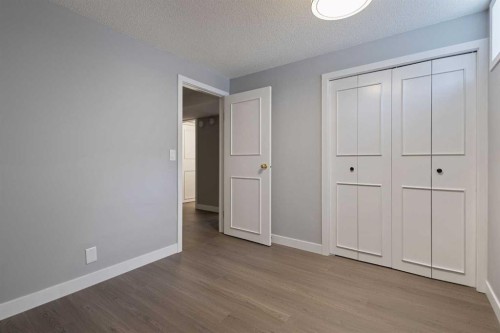5876 Dalcastle Drive Nw, Calgary, AB 