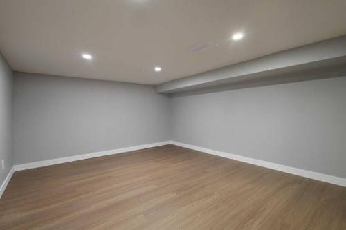 5876 Dalcastle Drive Nw, Calgary, AB 