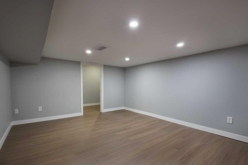 5876 Dalcastle Drive Nw, Calgary, AB 