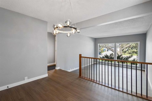 5876 Dalcastle Drive Nw, Calgary, AB 
