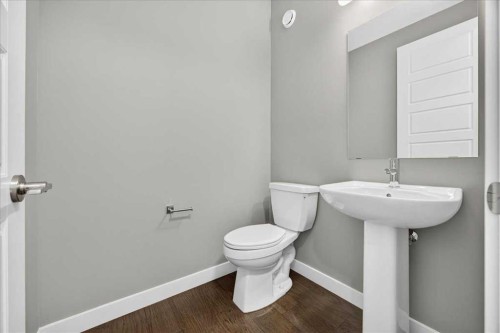156 Crimson Ridge Place Nw, Calgary, AB - Indoor Photo Showing Bathroom