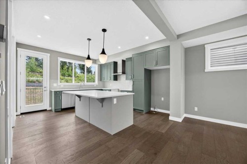 156 Crimson Ridge Place Nw, Calgary, AB - Indoor Photo Showing Kitchen