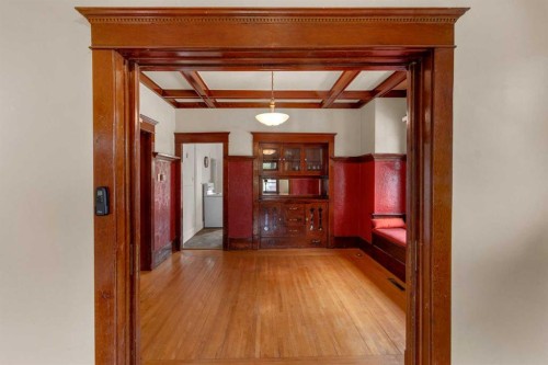 2003 26A Street Sw, Calgary, AB - Indoor Photo Showing Other Room