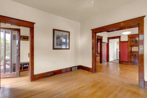 2003 26A Street Sw, Calgary, AB - Indoor Photo Showing Other Room