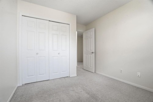 204-760 Railway Gate Sw, Airdrie, AB - Indoor