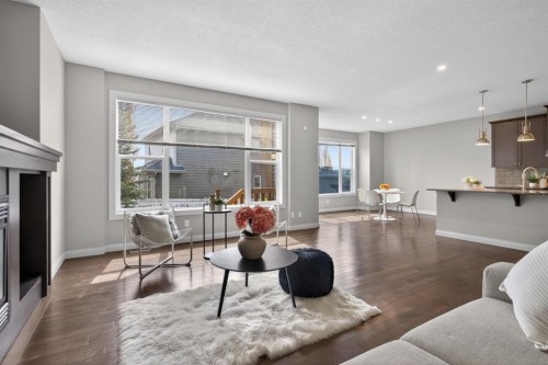 94 Evansdale Common Nw, Calgary, AB - Indoor Photo Showing Living Room