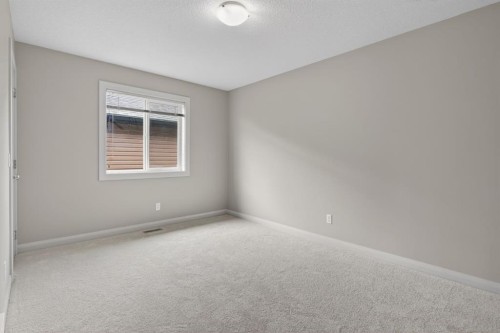 94 Evansdale Common Nw, Calgary, AB - Indoor Photo Showing Other Room