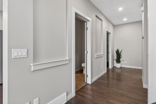 94 Evansdale Common Nw, Calgary, AB - Indoor Photo Showing Other Room