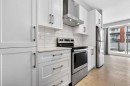 403-122 Mahogany Centre Se, Calgary, AB  - Indoor Photo Showing Kitchen With Stainless Steel Kitchen 