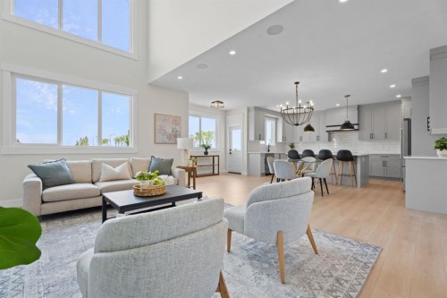 26 Cimarron Estates Gate, Okotoks, AB - Indoor Photo Showing Living Room