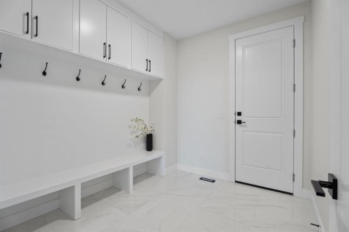 26 Cimarron Estates Gate, Okotoks, AB - Indoor Photo Showing Other Room