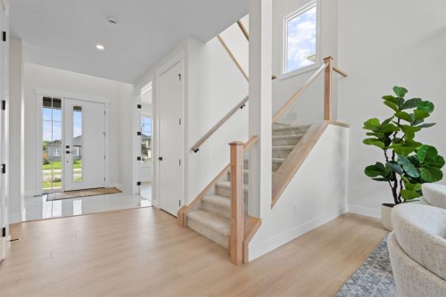26 Cimarron Estates Gate, Okotoks, AB - Indoor Photo Showing Other Room