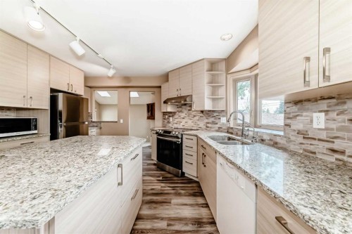 2518 21 Street Sw, Calgary, AB 