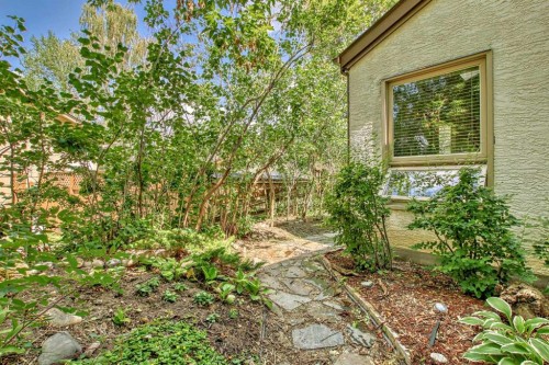 2518 21 Street Sw, Calgary, AB 