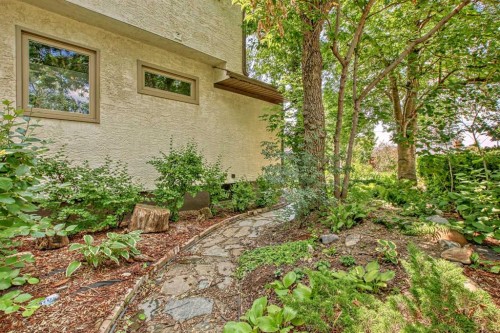 2518 21 Street Sw, Calgary, AB 