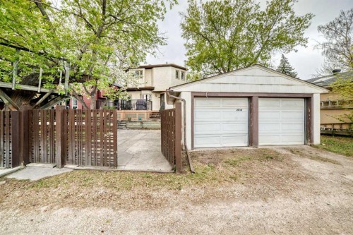 2518 21 Street Sw, Calgary, AB 