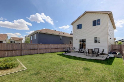 47 Martinvalley Way Ne, Calgary, AB - Outdoor