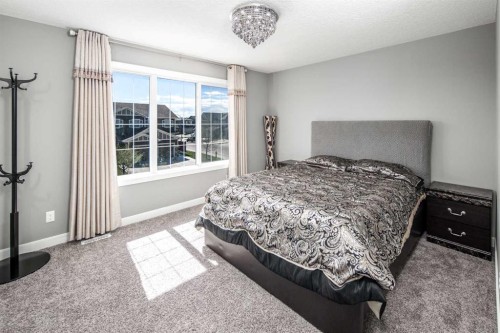 85 Legacy Glen View Se, Calgary, AB - Indoor Photo Showing Bedroom