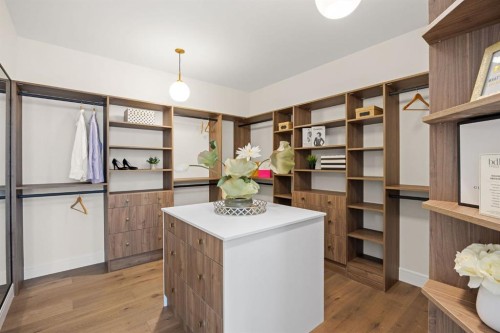 26 Varsplain Place Nw, Calgary, AB 