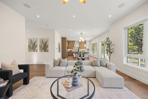 26 Varsplain Place Nw, Calgary, AB 