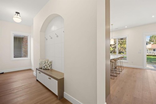26 Varsplain Place Nw, Calgary, AB 