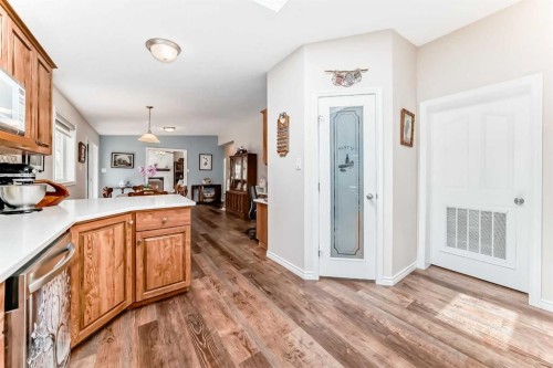 1 Ridge Drive, Rural Ponoka County, AB - Indoor Photo Showing Kitchen