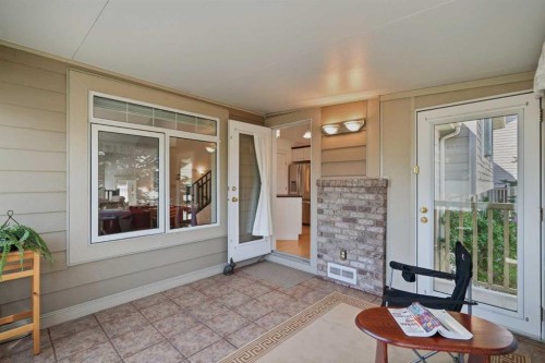 18 Varsity Estates Park Nw, Calgary, AB - Outdoor With Exterior