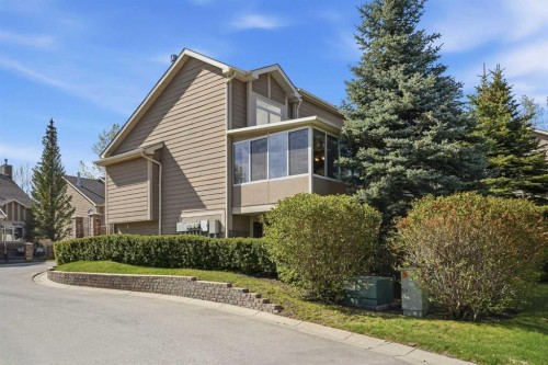 18 Varsity Estates Park Nw, Calgary, AB - Outdoor
