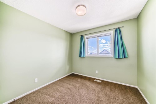 101 Copperstone Circle Se, Calgary, AB - Indoor Photo Showing Other Room