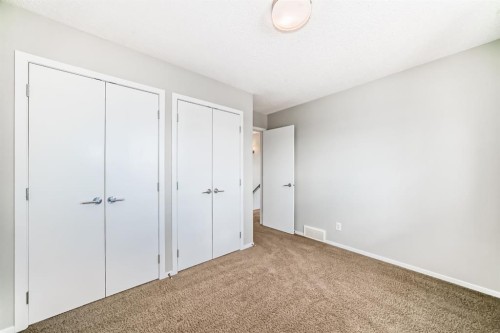 101 Copperstone Circle Se, Calgary, AB - Indoor Photo Showing Other Room