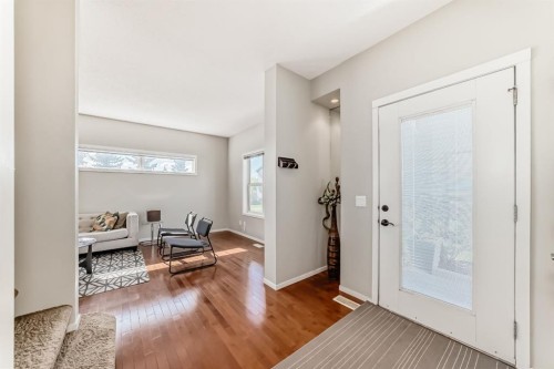 101 Copperstone Circle Se, Calgary, AB - Indoor Photo Showing Other Room