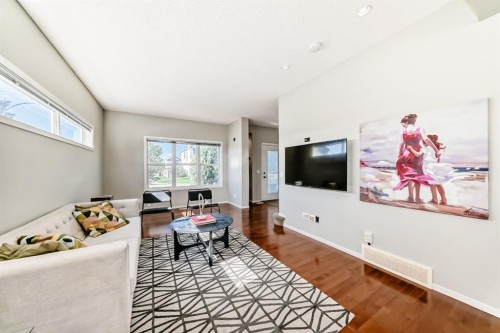 101 Copperstone Circle Se, Calgary, AB - Indoor