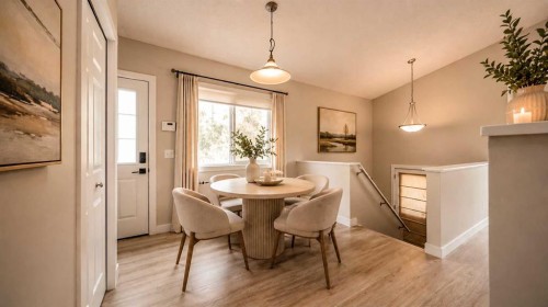 367 Copperfield Heights Se, Calgary, AB - Indoor Photo Showing Dining Room