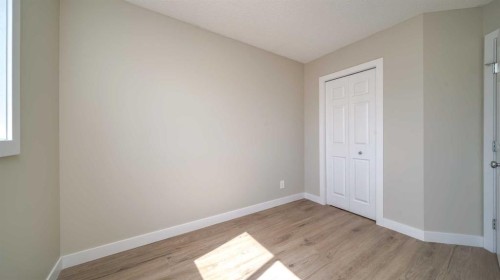367 Copperfield Heights Se, Calgary, AB - Indoor Photo Showing Other Room