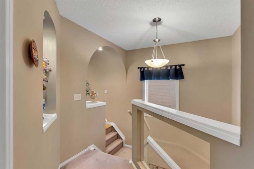 15 Saddletree Drive Ne, Calgary, AB - Indoor Photo Showing Other Room