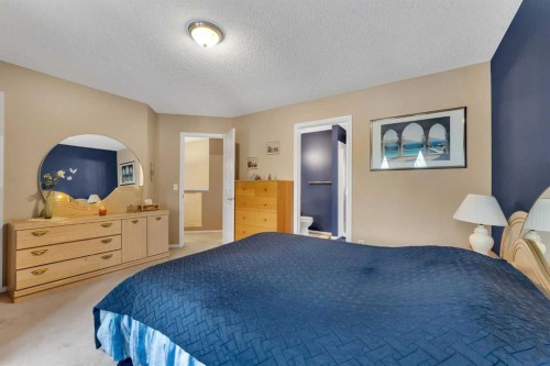 15 Saddletree Drive Ne, Calgary, AB - Indoor Photo Showing Bedroom