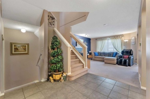 15 Saddletree Drive Ne, Calgary, AB - Indoor Photo Showing Other Room
