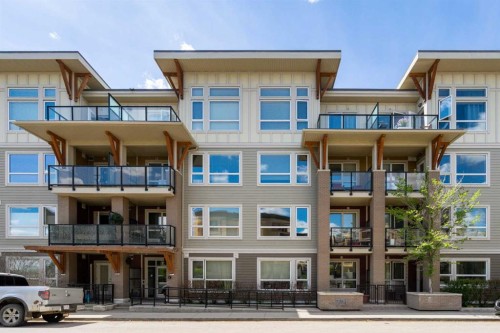 137-721 4 Street NE Calgary, AB T2E 3S7