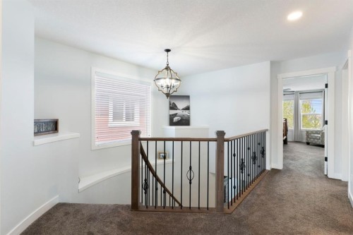 99 Ridge View Close, Cochrane, AB - Indoor Photo Showing Other Room
